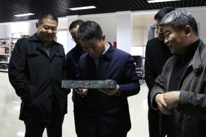 寧夏路橋集團(tuán)公司副總經(jīng)理張紹春一行蒞臨高遠(yuǎn)進(jìn)行考察交流